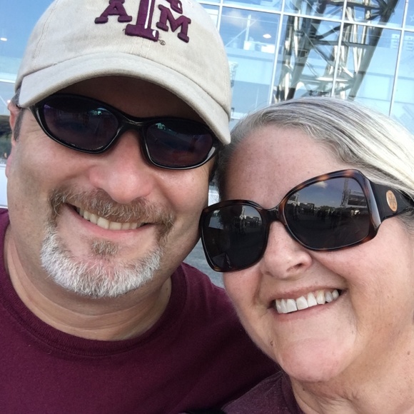 Meet your Posher, Leslie - Picture 3 of 13